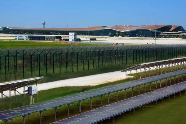 Huawei FusionSolar 솔루션으로 전력을 공급하는 베이징 다싱 국제공항