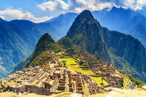 machu-picchu-peru-1044047035.jpg