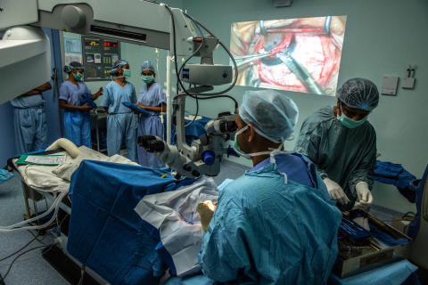 Tej+Kohli+Cornea+Institute+-+Corneal+Transplant-1.jpg